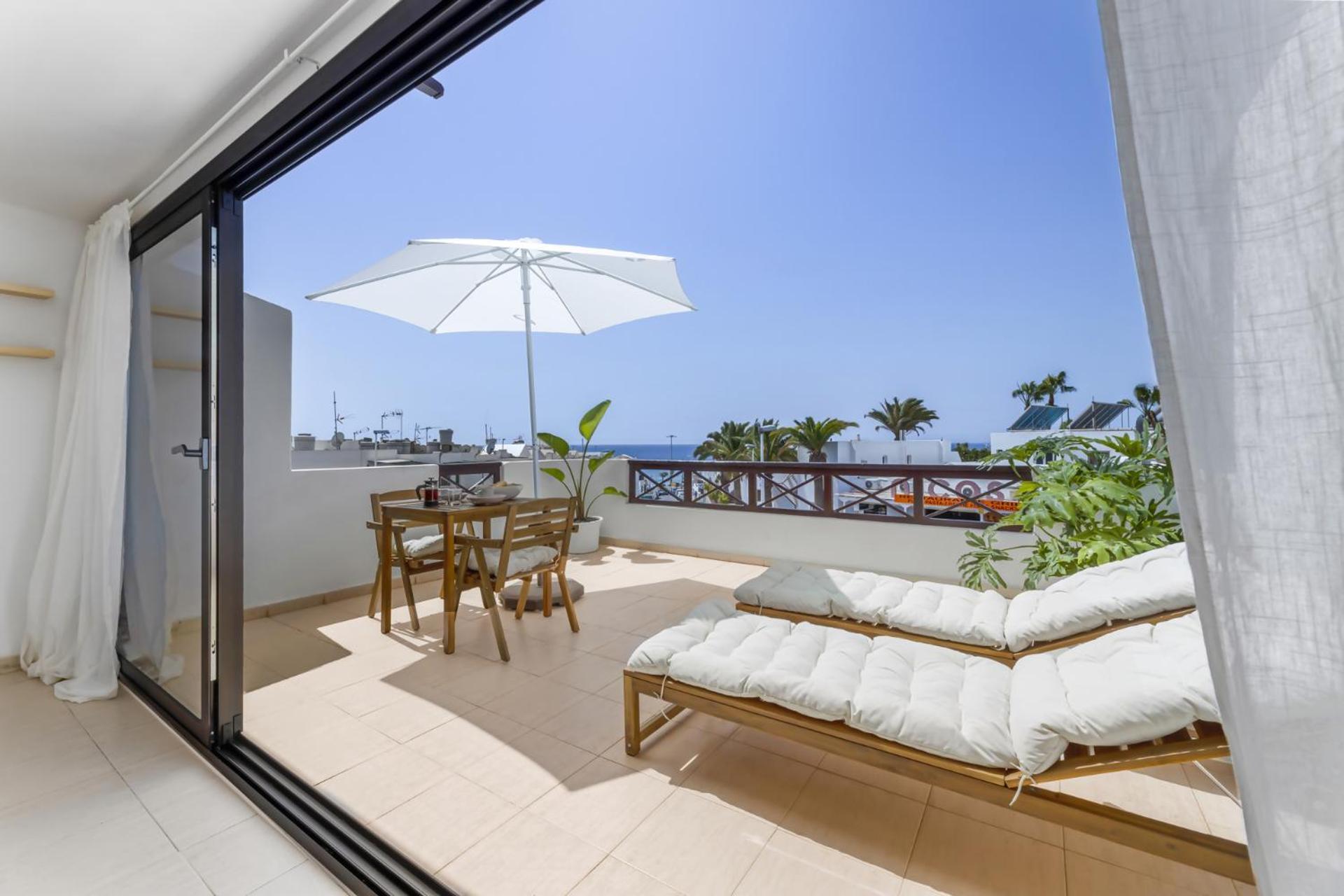 Sea View Apt Puerto Del Carmen Puerto del Carmen  Kültér fotó